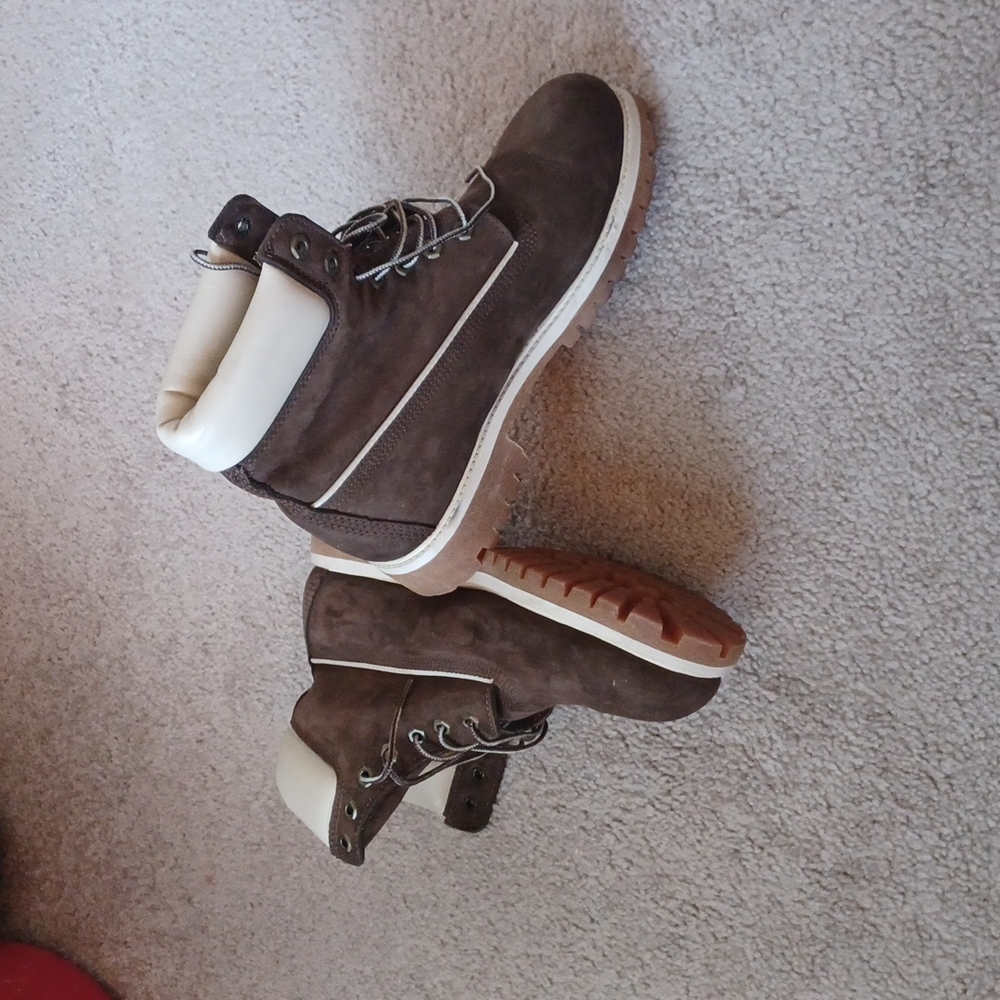Timberland boots 9 1/2 brown